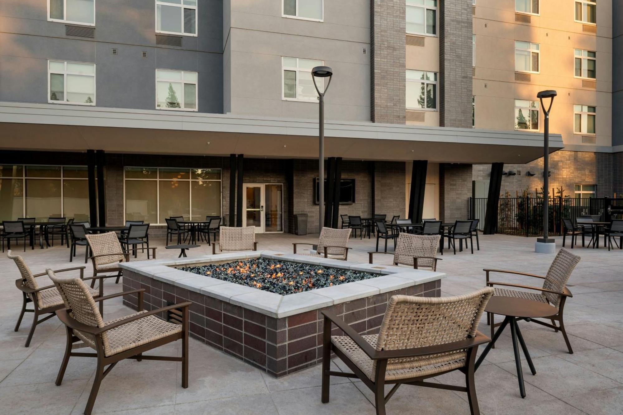 Towneplace Suites By Marriott Sacramento Rancho Cordova Eksteriør billede